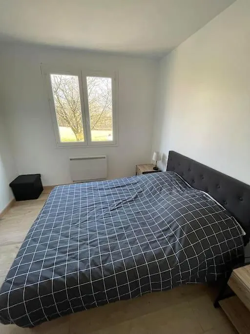 Maison Mitoyenne 60M2 En Campagne Montailleur 0*,  France