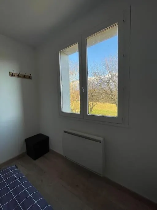 Maison Mitoyenne 60M2 En Campagne Montailleur Apartment