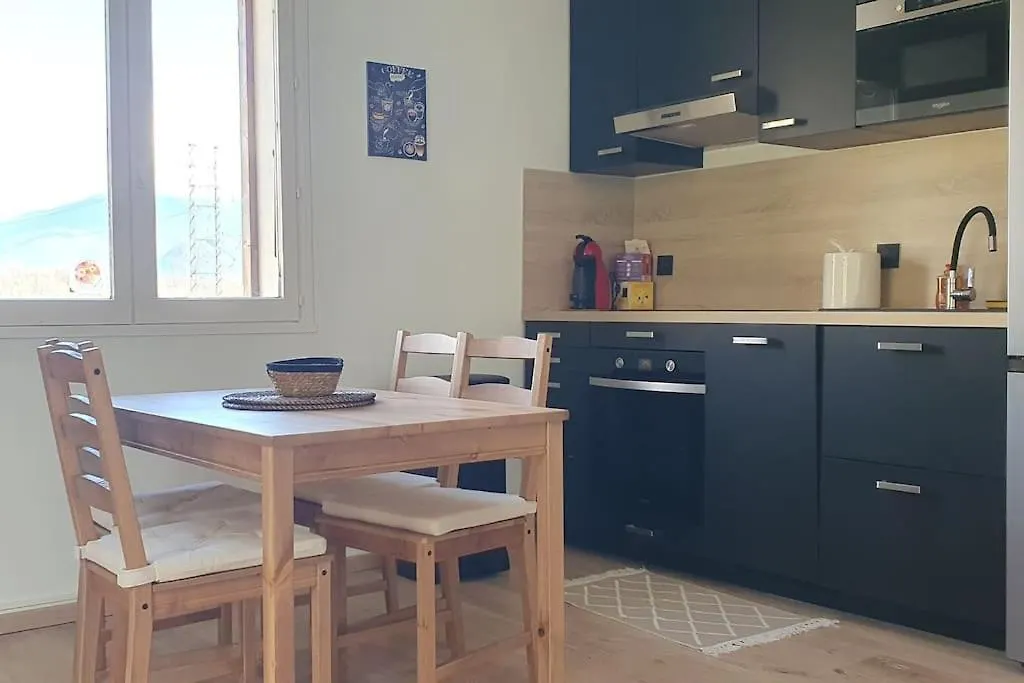 Maison Mitoyenne 60M2 En Campagne Montailleur 0*,