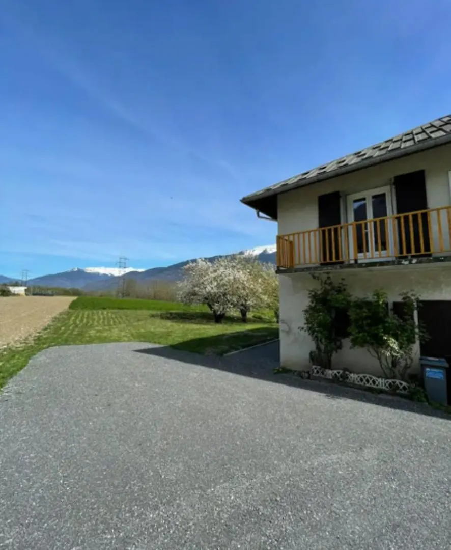 Maison Mitoyenne 60M2 En Campagne Montailleur